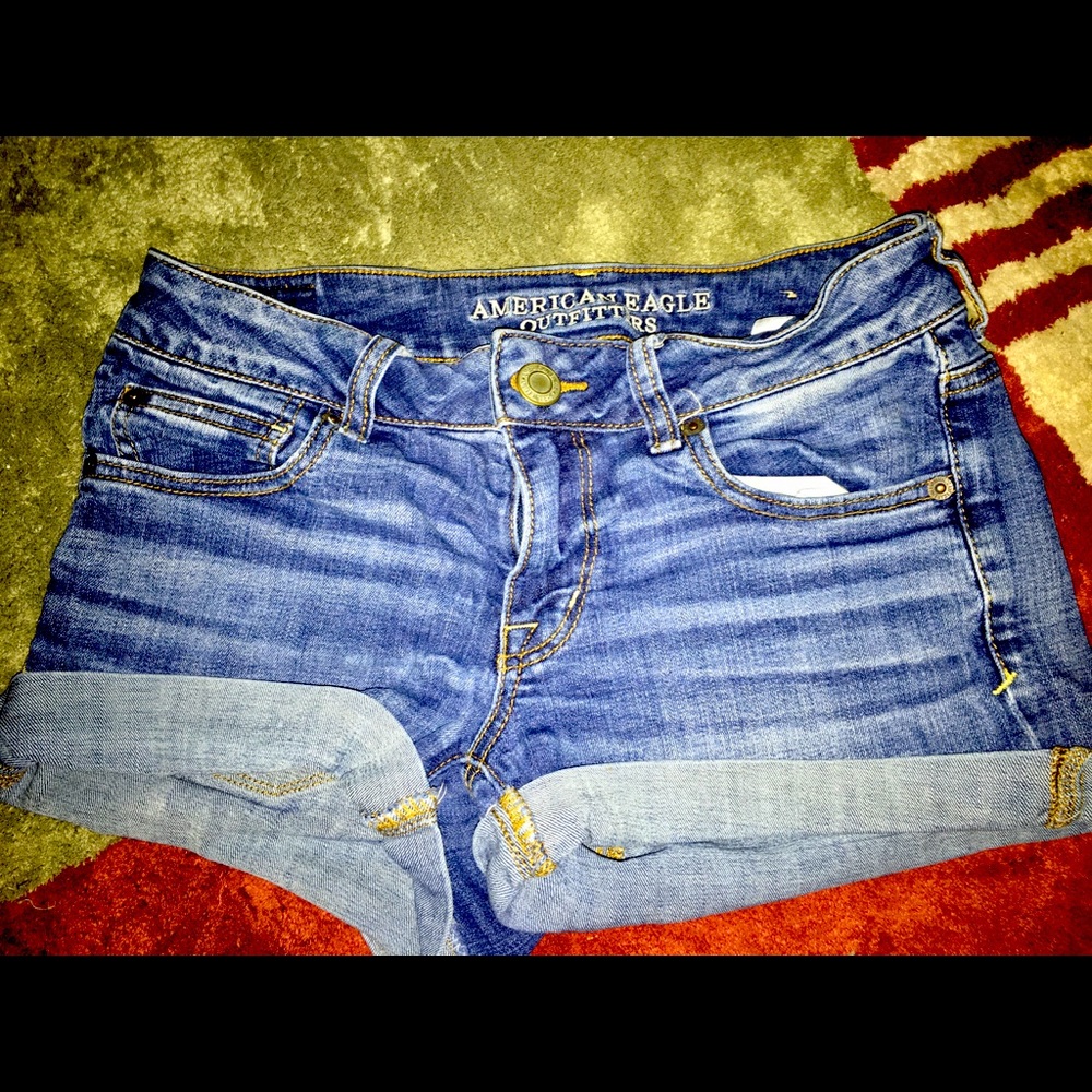 ❗️Sale 2/$20 American Eagle Size 6 Shorties
